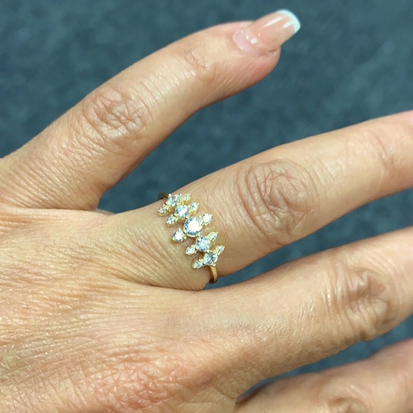 New 14K Yellow Gold CZ Unique promise Ring Band - Picture 6 of 10